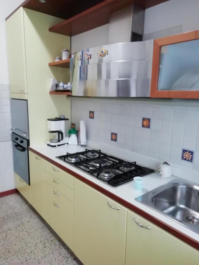 Affittacamere Mark Faenza Bagian luar foto