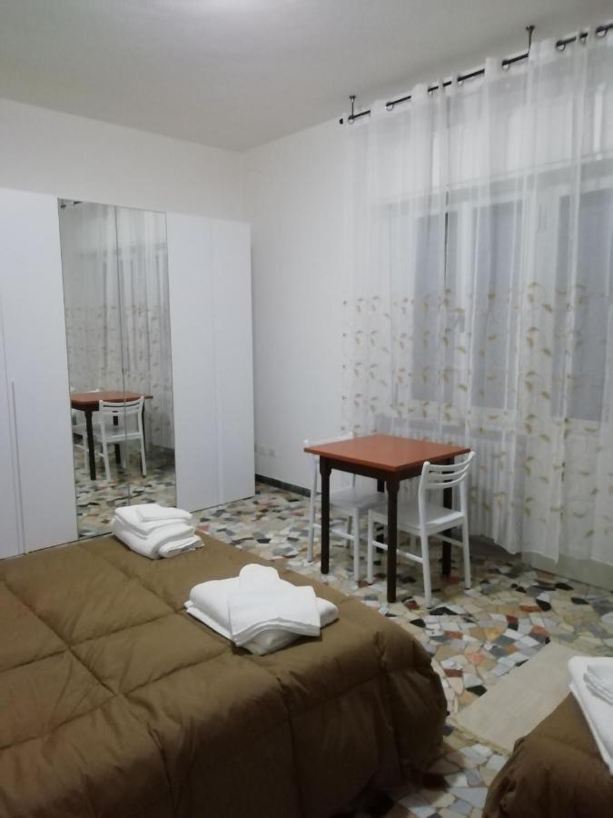 Affittacamere Mark Faenza Bagian luar foto