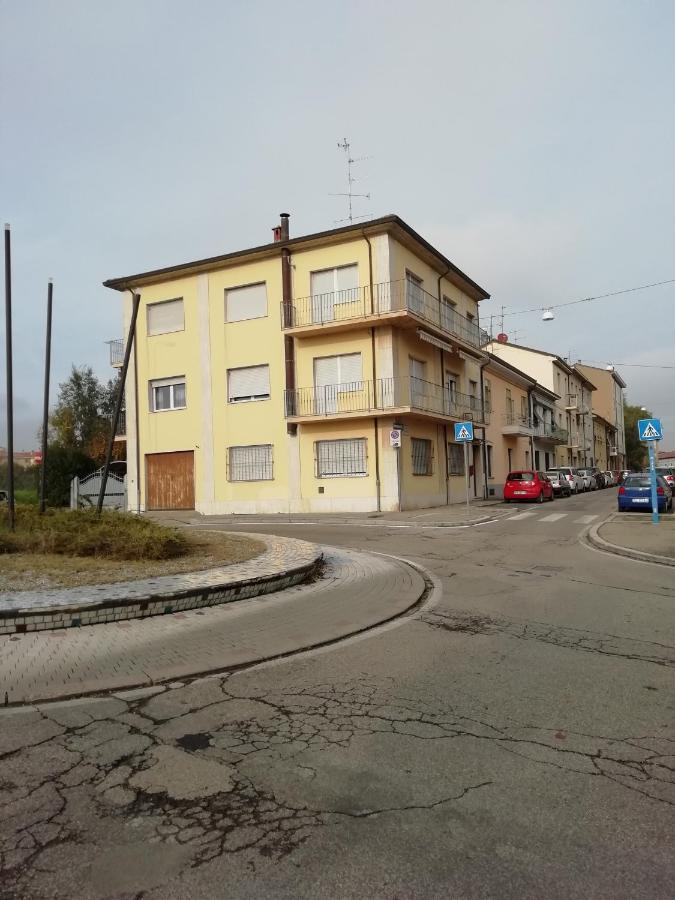 Affittacamere Mark Faenza Bagian luar foto