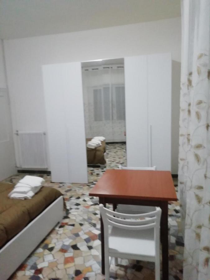 Affittacamere Mark Faenza Bagian luar foto